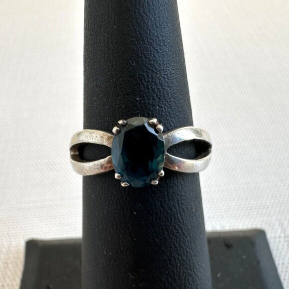 London Blue Topaz Ring, Sterling Silver Split Shank 925 CV Marked Band, Oval 8mm - Picture 3 of 16